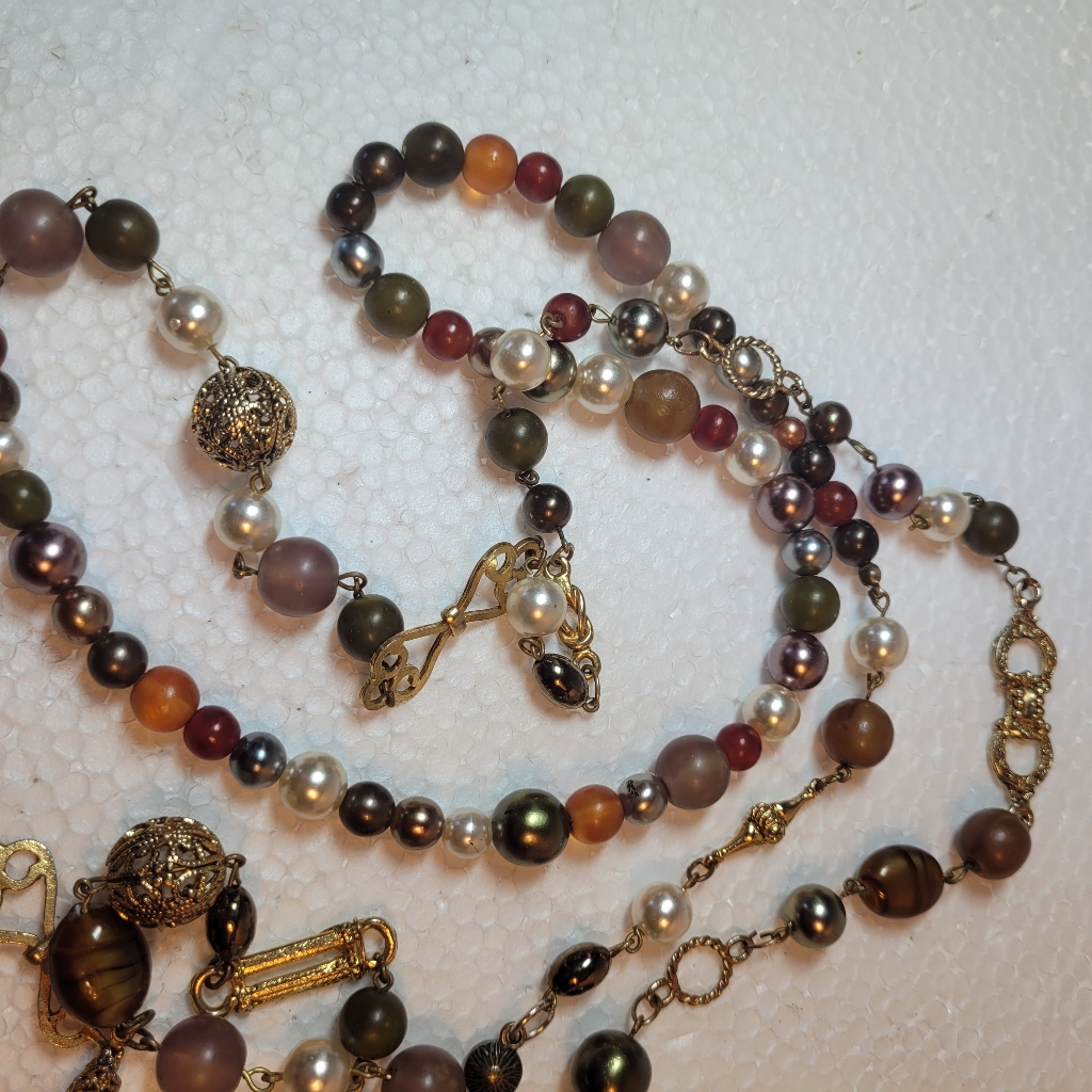 Very Long Vry Original Necklace